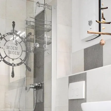 Apartment Pet Friendly *