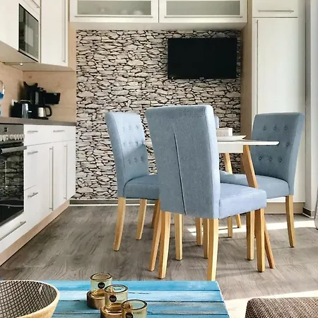 Pet Friendly Apartment Muritz